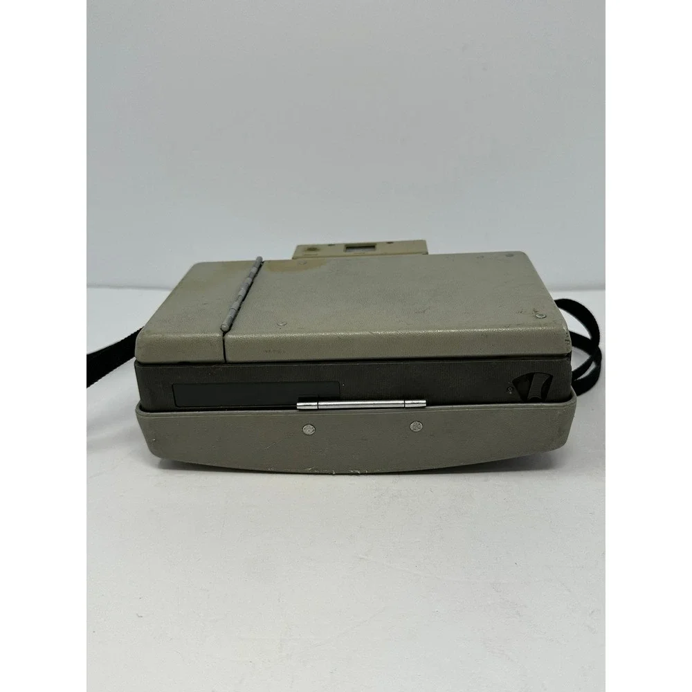 Polaroid 420 Automatic Land Camera Vintage Folding Bellows Instant Film Camera
